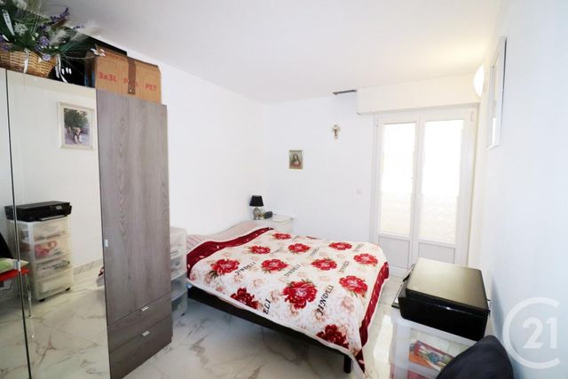 Afficher la photo en grand Appartement F3 à vendre - 3 pièces - 67.27 m2 - NICE - 06 - PROVENCE-ALPES-COTE-D-AZUR - Century 21 Lafage Transactions