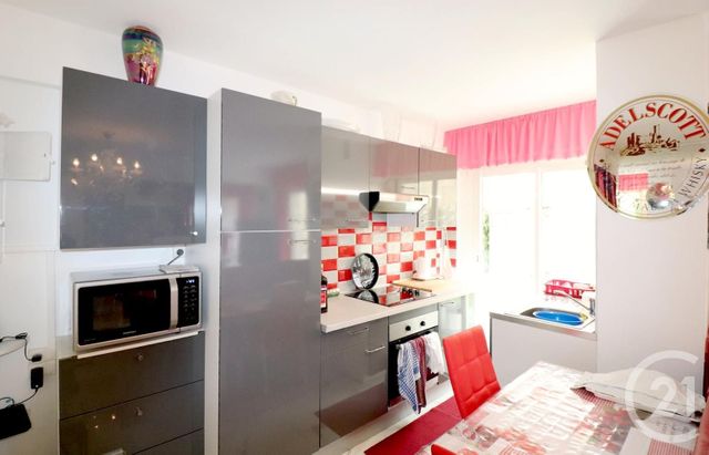 Afficher la photo en grand Appartement F3 à vendre - 3 pièces - 67.27 m2 - NICE - 06 - PROVENCE-ALPES-COTE-D-AZUR - Century 21 Lafage Transactions