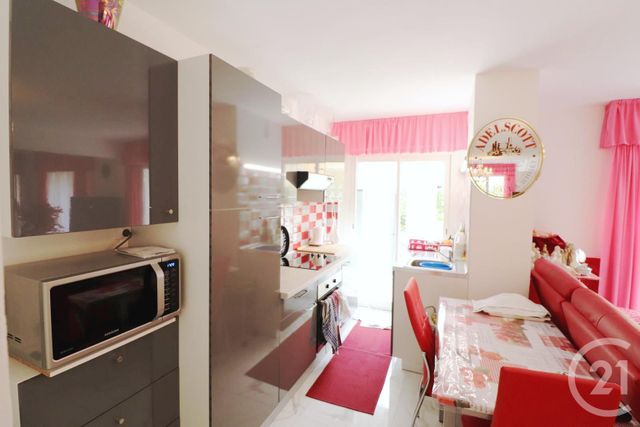Afficher la photo en grand Appartement F3 à vendre - 3 pièces - 67.27 m2 - NICE - 06 - PROVENCE-ALPES-COTE-D-AZUR - Century 21 Lafage Transactions