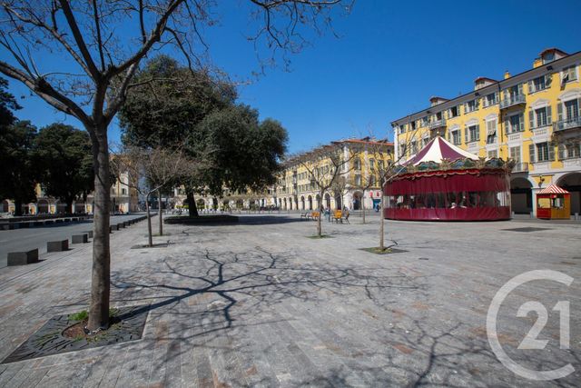 Afficher la photo en grand Appartement F4 à vendre - 4 pièces - 108.36 m2 - NICE - 06 - PROVENCE-ALPES-COTE-D-AZUR - Century 21 Lafage Transactions