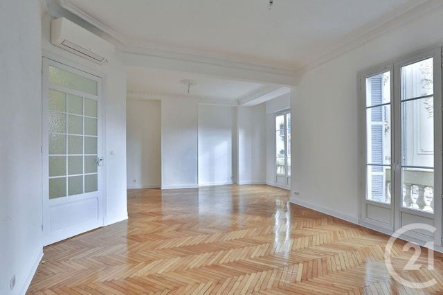 Afficher la photo en grand Appartement F4 à vendre - 4 pièces - 105.65 m2 - NICE - 06 - PROVENCE-ALPES-COTE-D-AZUR - Century 21 Lafage Transactions