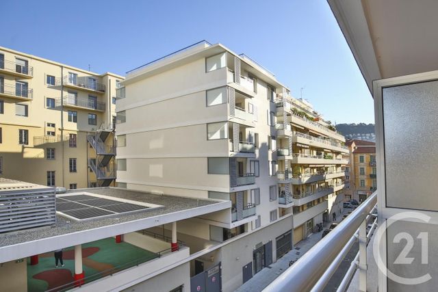 Afficher la photo en grand Appartement F3 à vendre - 3 pièces - 60.02 m2 - NICE - 06 - PROVENCE-ALPES-COTE-D-AZUR - Century 21 Lafage Transactions