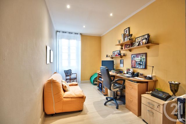 Afficher la photo en grand Appartement F4 à vendre - 4 pièces - 120.0 m2 - NICE - 06 - PROVENCE-ALPES-COTE-D-AZUR - Century 21 Lafage Transactions