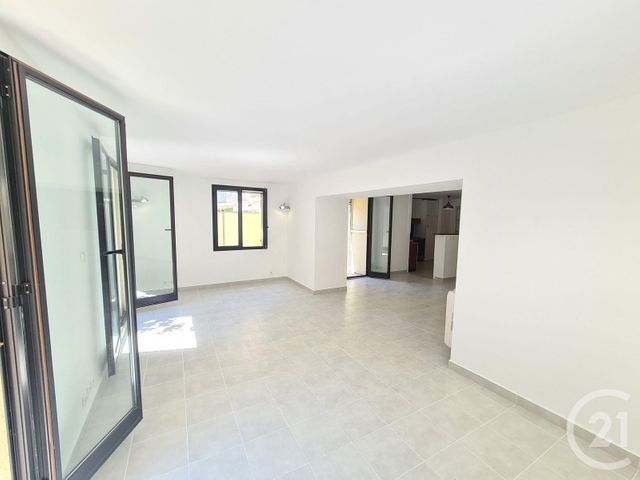 Afficher la photo en grand Appartement F5 à vendre - 4 pièces - 116.0 m2 - NICE - 06 - PROVENCE-ALPES-COTE-D-AZUR - Century 21 Lafage Transactions
