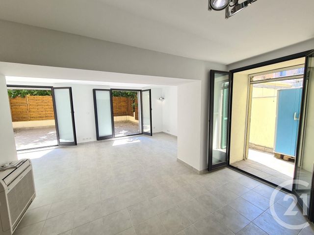 Afficher la photo en grand Appartement F5 à vendre - 4 pièces - 116.0 m2 - NICE - 06 - PROVENCE-ALPES-COTE-D-AZUR - Century 21 Lafage Transactions