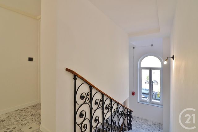 Afficher la photo en grand Appartement F2 à vendre - 2 pièces - 25.35 m2 - NICE - 06 - PROVENCE-ALPES-COTE-D-AZUR - Century 21 Lafage Transactions