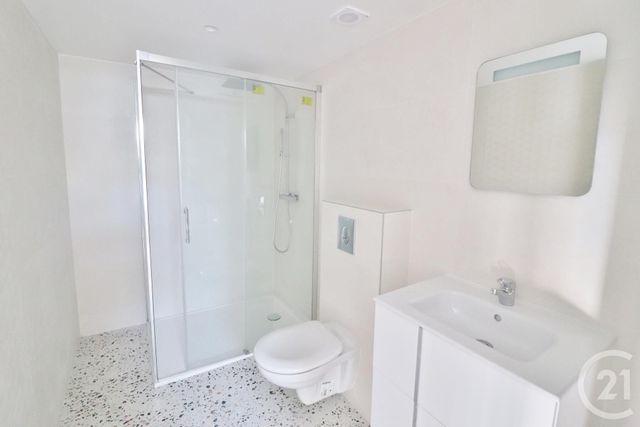 Afficher la photo en grand Appartement F2 à vendre - 2 pièces - 31.3 m2 - NICE - 06 - PROVENCE-ALPES-COTE-D-AZUR - Century 21 Lafage Transactions