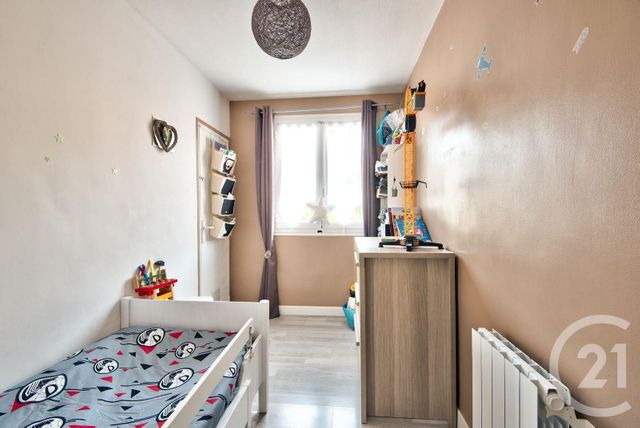Afficher la photo en grand Appartement F3 à vendre - 3 pièces - 42.95 m2 - VILLEFRANCHE SUR MER - 06 - PROVENCE-ALPES-COTE-D-AZUR - Century 21 Lafage Transactions
