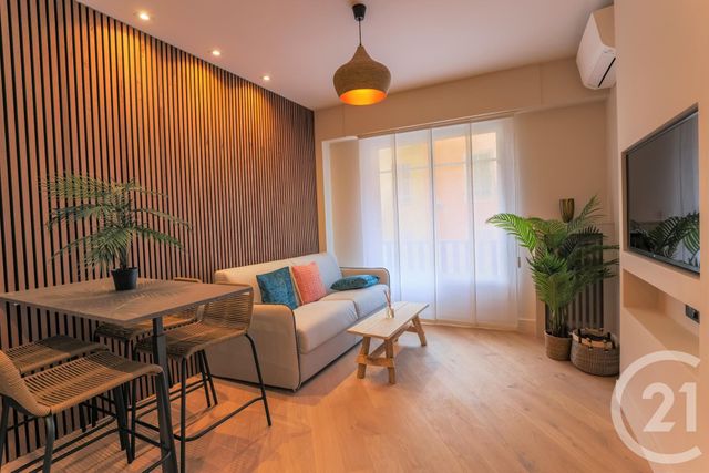 Afficher la photo en grand Appartement F2 à vendre - 2 pièces - 29.0 m2 - NICE - 06 - PROVENCE-ALPES-COTE-D-AZUR - Century 21 Lafage Transactions