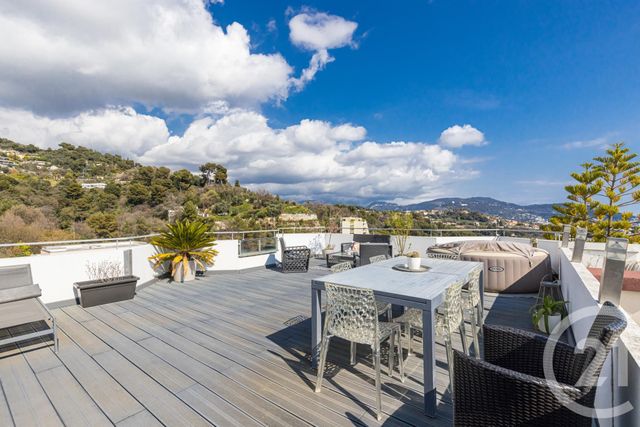 Appartement F4 à vendre - 4 pièces - 96.17 m2 - NICE - 06 - PROVENCE-ALPES-COTE-D-AZUR - Century 21 Lafage Transactions Appartement F4 à vendre - 4 pièces - 96.17 m2 - NICE - 06 - PROVENCE-ALPES-COTE-D-AZUR - Century 21 Lafage Transactions