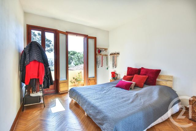 Afficher la photo en grand Appartement F3 à vendre - 3 pièces - 80.0 m2 - VILLEFRANCHE SUR MER - 06 - PROVENCE-ALPES-COTE-D-AZUR - Century 21 Lafage Transactions