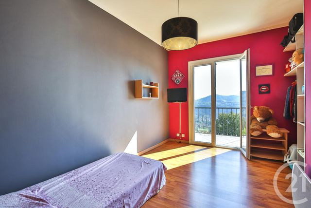 Afficher la photo en grand maison à vendre - 5 pièces - 200.0 m2 - ASPREMONT - 06 - PROVENCE-ALPES-COTE-D-AZUR - Century 21 Lafage Transactions