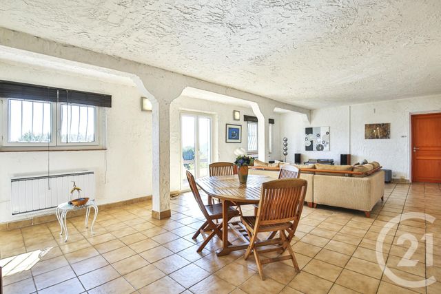 Afficher la photo en grand maison à vendre - 5 pièces - 200.0 m2 - ASPREMONT - 06 - PROVENCE-ALPES-COTE-D-AZUR - Century 21 Lafage Transactions