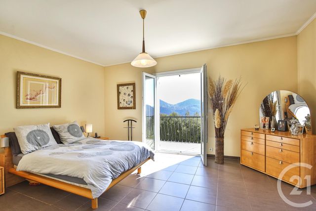 Afficher la photo en grand maison à vendre - 5 pièces - 200.0 m2 - ASPREMONT - 06 - PROVENCE-ALPES-COTE-D-AZUR - Century 21 Lafage Transactions