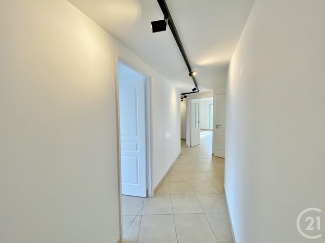 Afficher la photo en grand Appartement F3 à vendre - 3 pièces - 68.0 m2 - NICE - 06 - PROVENCE-ALPES-COTE-D-AZUR - Century 21 Lafage Transactions