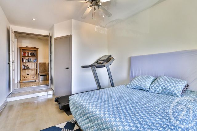 Appartement F4 à vendre - 4 pièces - 75.84 m2 - NICE - 06 - PROVENCE-ALPES-COTE-D-AZUR - Century 21 Lafage Transactions Appartement F4 à vendre - 4 pièces - 75.84 m2 - NICE - 06 - PROVENCE-ALPES-COTE-D-AZUR - Century 21 Lafage Transactions