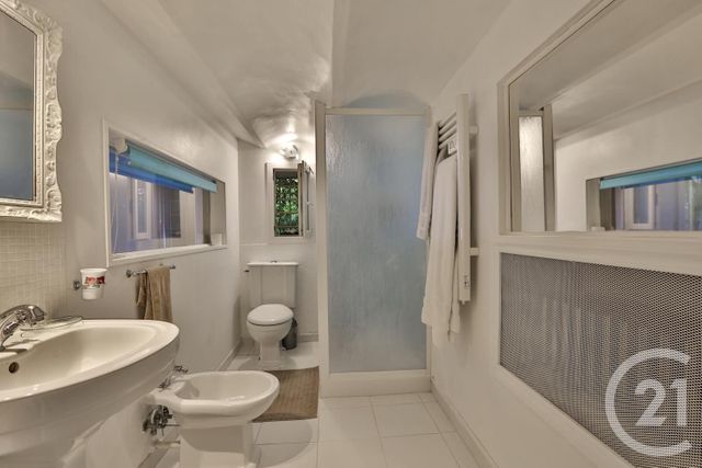 Appartement F4 à vendre - 4 pièces - 75.84 m2 - NICE - 06 - PROVENCE-ALPES-COTE-D-AZUR - Century 21 Lafage Transactions Appartement F4 à vendre - 4 pièces - 75.84 m2 - NICE - 06 - PROVENCE-ALPES-COTE-D-AZUR - Century 21 Lafage Transactions