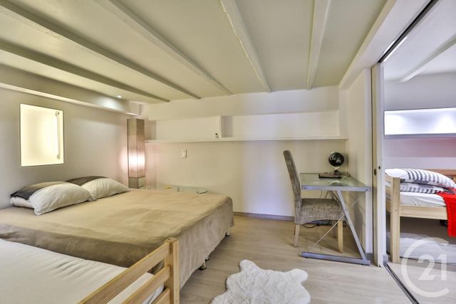 Appartement F4 à vendre - 4 pièces - 75.84 m2 - NICE - 06 - PROVENCE-ALPES-COTE-D-AZUR - Century 21 Lafage Transactions Appartement F4 à vendre - 4 pièces - 75.84 m2 - NICE - 06 - PROVENCE-ALPES-COTE-D-AZUR - Century 21 Lafage Transactions