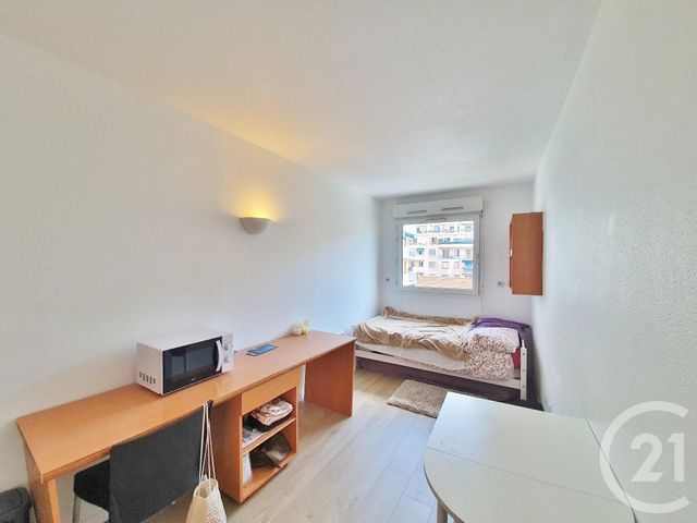 Studio à vendre - 1 pièce - 17.19 m2 - NICE - 06 - PROVENCE-ALPES-COTE-D-AZUR - Century 21 Lafage Transactions Studio à vendre - 1 pièce - 17.19 m2 - NICE - 06 - PROVENCE-ALPES-COTE-D-AZUR - Century 21 Lafage Transactions