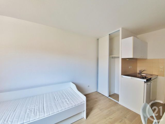 Studio à vendre - 1 pièce - 17.0 m2 - NICE - 06 - PROVENCE-ALPES-COTE-D-AZUR - Century 21 Lafage Transactions Studio à vendre - 1 pièce - 17.0 m2 - NICE - 06 - PROVENCE-ALPES-COTE-D-AZUR - Century 21 Lafage Transactions