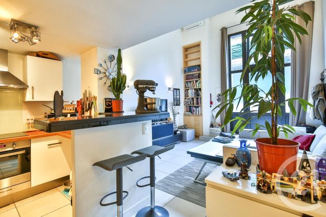 Appartement Duplex à vendre - 2 pièces - 45.0 m2 - NICE - 06 - PROVENCE-ALPES-COTE-D-AZUR - Century 21 Lafage Transactions Appartement Duplex à vendre - 2 pièces - 45.0 m2 - NICE - 06 - PROVENCE-ALPES-COTE-D-AZUR - Century 21 Lafage Transactions