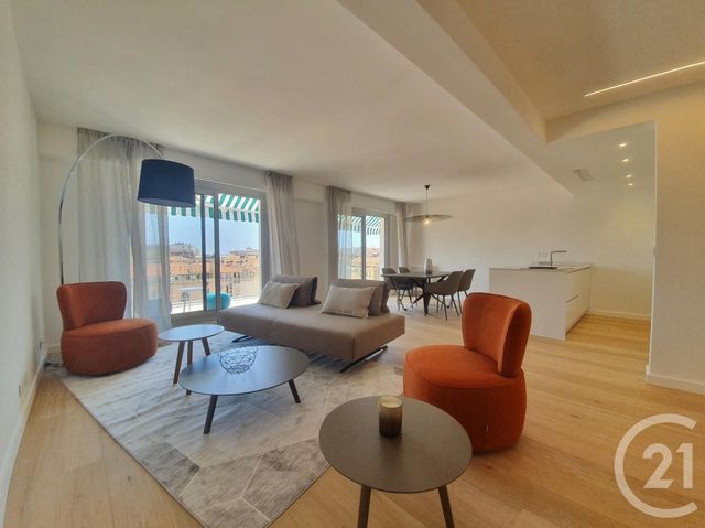 Afficher la photo en grand Appartement F4 à vendre - 4 pièces - 116.0 m2 - NICE - 06 - PROVENCE-ALPES-COTE-D-AZUR - Century 21 Lafage Transactions