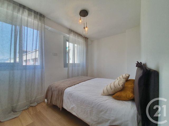 Afficher la photo en grand Appartement F4 à vendre - 4 pièces - 116.0 m2 - NICE - 06 - PROVENCE-ALPES-COTE-D-AZUR - Century 21 Lafage Transactions