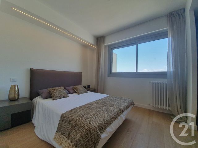 Afficher la photo en grand Appartement F4 à vendre - 4 pièces - 116.0 m2 - NICE - 06 - PROVENCE-ALPES-COTE-D-AZUR - Century 21 Lafage Transactions