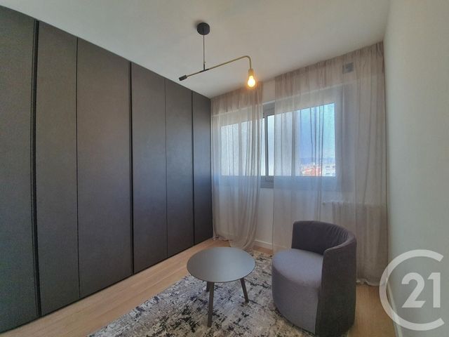 Afficher la photo en grand Appartement F4 à vendre - 4 pièces - 116.0 m2 - NICE - 06 - PROVENCE-ALPES-COTE-D-AZUR - Century 21 Lafage Transactions