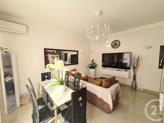 Afficher la photo en grand Appartement F2 à vendre - 2 pièces - 35.0 m2 - NICE - 06 - PROVENCE-ALPES-COTE-D-AZUR - Century 21 Lafage Transactions