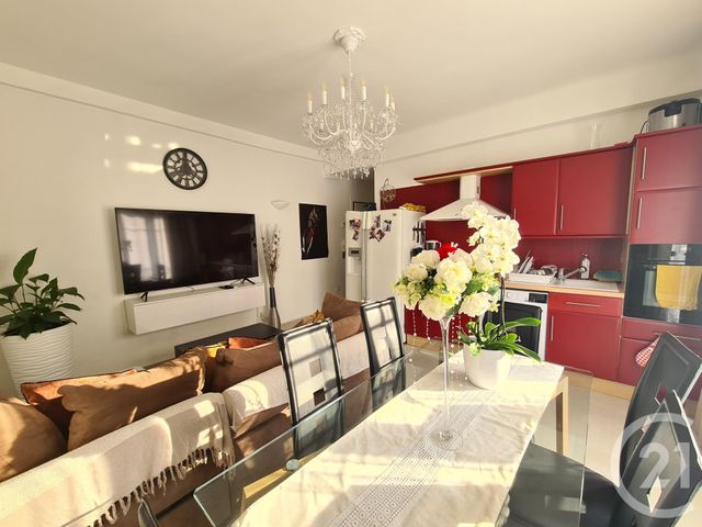 Afficher la photo en grand Appartement F2 à vendre - 2 pièces - 35.0 m2 - NICE - 06 - PROVENCE-ALPES-COTE-D-AZUR - Century 21 Lafage Transactions