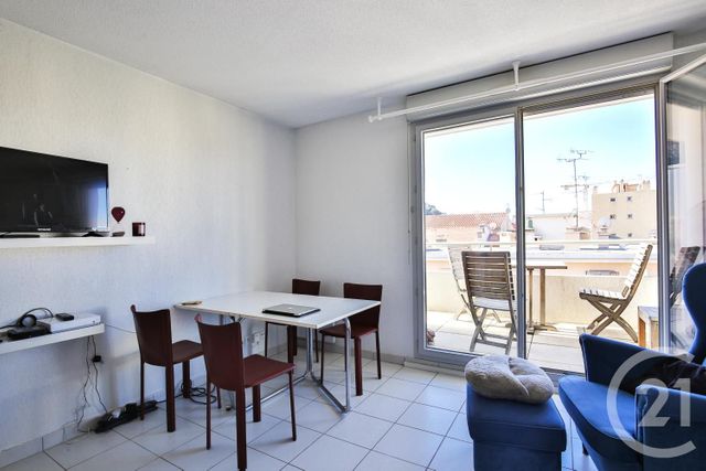 Afficher la photo en grand Appartement F2 à vendre - 2 pièces - 32.69 m2 - NICE - 06 - PROVENCE-ALPES-COTE-D-AZUR - Century 21 Lafage Transactions