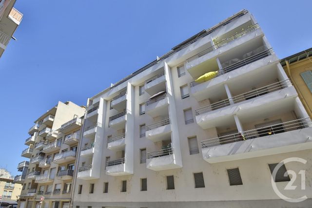 Afficher la photo en grand Appartement F2 à vendre - 2 pièces - 32.69 m2 - NICE - 06 - PROVENCE-ALPES-COTE-D-AZUR - Century 21 Lafage Transactions