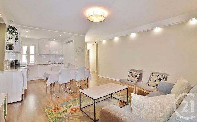 Afficher la photo en grand Appartement F2 à vendre - 2 pièces - 56.62 m2 - NICE - 06 - PROVENCE-ALPES-COTE-D-AZUR - Century 21 Lafage Transactions