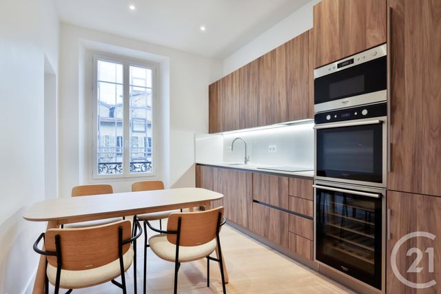 Appartement F5 à vendre - 5 pièces - 135.0 m2 - NICE - 06 - PROVENCE-ALPES-COTE-D-AZUR - Century 21 Lafage Transactions