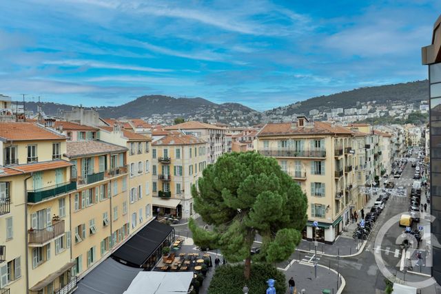 Appartement F5 à vendre - 5 pièces - 135.0 m2 - NICE - 06 - PROVENCE-ALPES-COTE-D-AZUR - Century 21 Lafage Transactions
