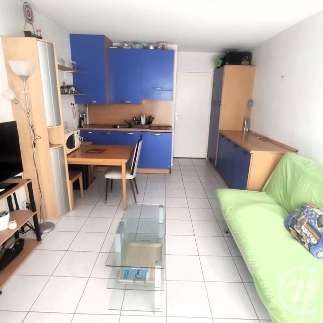 Afficher la photo en grand Appartement F1 à vendre - 1 pièce - 30.5 m2 - VILLENEUVE LOUBET - 06 - PROVENCE-ALPES-COTE-D-AZUR - Century 21 Lafage Transactions