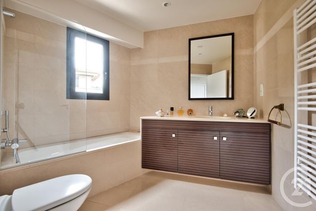 Appartement F3 à vendre - 3 pièces - 85.03 m2 - NICE - 06 - PROVENCE-ALPES-COTE-D-AZUR - Century 21 Lafage Transactions