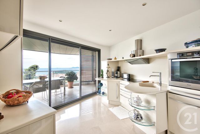 Appartement F3 à vendre - 3 pièces - 85.03 m2 - NICE - 06 - PROVENCE-ALPES-COTE-D-AZUR - Century 21 Lafage Transactions