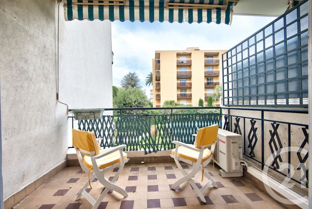 Afficher la photo en grand Appartement F3 à vendre - 3 pièces - 65.49 m2 - NICE - 06 - PROVENCE-ALPES-COTE-D-AZUR - Century 21 Lafage Transactions