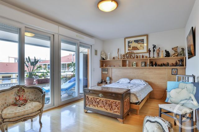 Appartement F5 à vendre - 5 pièces - 182.4 m2 - NICE - 06 - PROVENCE-ALPES-COTE-D-AZUR - Century 21 Lafage Transactions