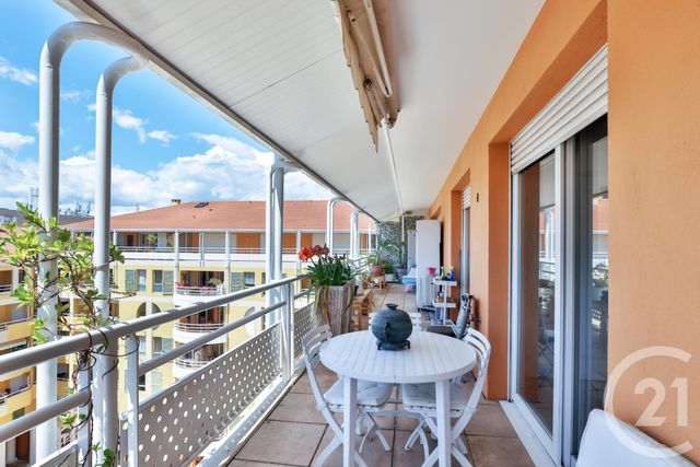 Appartement F5 à vendre - 5 pièces - 182.4 m2 - NICE - 06 - PROVENCE-ALPES-COTE-D-AZUR - Century 21 Lafage Transactions