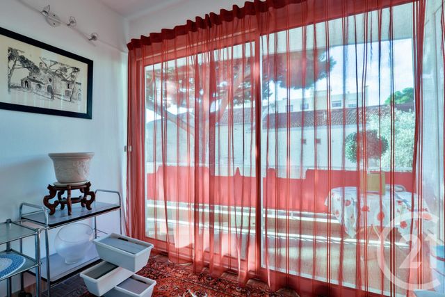 Afficher la photo en grand maison à vendre - 6 pièces - 256.22 m2 - ST LAURENT DU VAR - 06 - PROVENCE-ALPES-COTE-D-AZUR - Century 21 Lafage Transactions