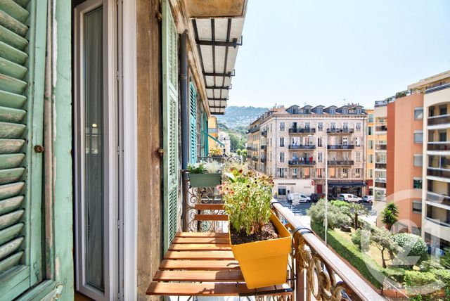 Afficher la photo en grand Appartement F3 à vendre - 3 pièces - 57.09 m2 - NICE - 06 - PROVENCE-ALPES-COTE-D-AZUR - Century 21 Lafage Transactions