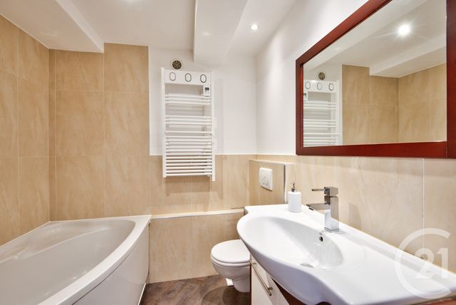 Appartement F5 à vendre - 5 pièces - 125.95 m2 - NICE - 06 - PROVENCE-ALPES-COTE-D-AZUR - Century 21 Lafage Transactions