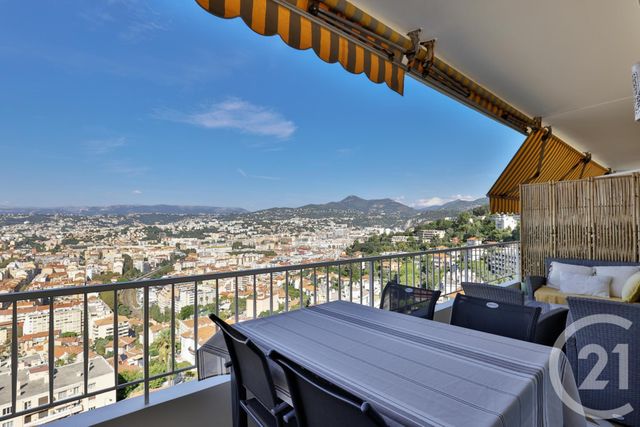 Afficher la photo en grand Appartement F3 à vendre - 3 pièces - 68.21 m2 - NICE - 06 - PROVENCE-ALPES-COTE-D-AZUR - Century 21 Lafage Transactions