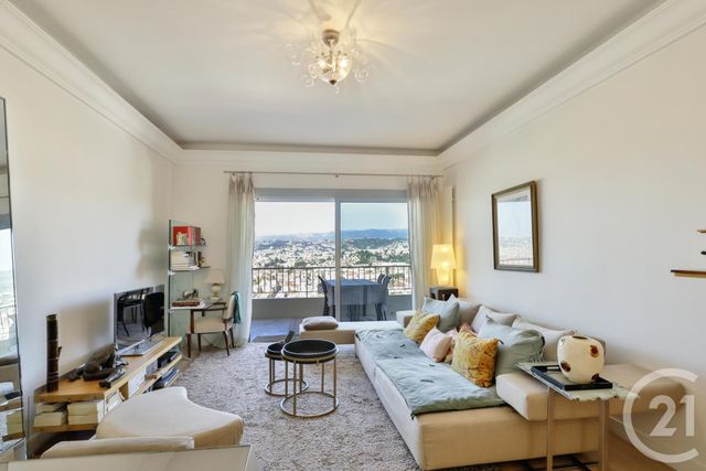 Afficher la photo en grand Appartement F3 à vendre - 3 pièces - 68.21 m2 - NICE - 06 - PROVENCE-ALPES-COTE-D-AZUR - Century 21 Lafage Transactions