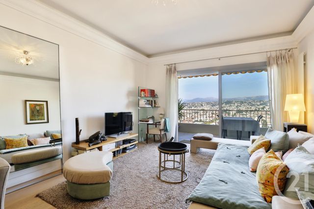 Afficher la photo en grand Appartement F3 à vendre - 3 pièces - 68.21 m2 - NICE - 06 - PROVENCE-ALPES-COTE-D-AZUR - Century 21 Lafage Transactions