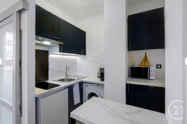Afficher la photo en grand Appartement F1 à vendre - 1 pièce - 26.0 m2 - NICE - 06 - PROVENCE-ALPES-COTE-D-AZUR - Century 21 Lafage Transactions