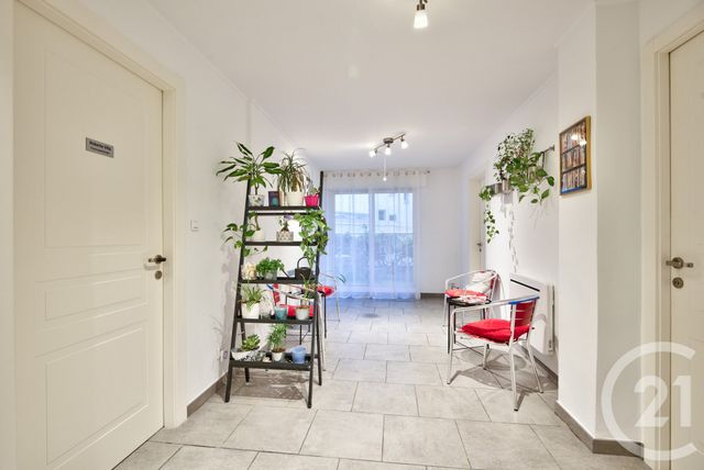 Afficher la photo en grand Appartement F4 à vendre - 4 pièces - 85.02 m2 - NICE - 06 - PROVENCE-ALPES-COTE-D-AZUR - Century 21 Lafage Transactions